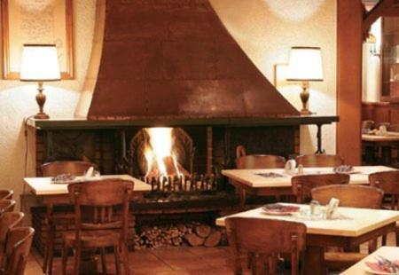Hotel Restaurant Hoettche Dormagen Ngoại thất bức ảnh
